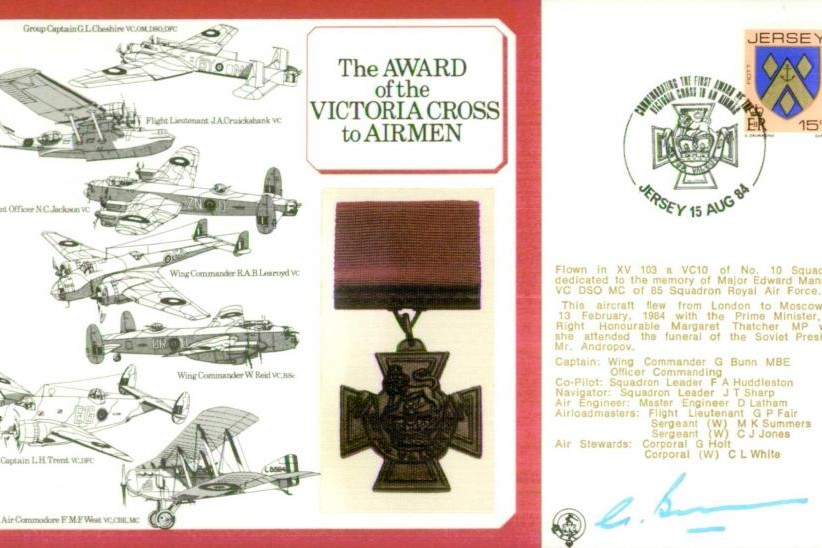VC Victoria Cross cover Signed G Bunn pilot