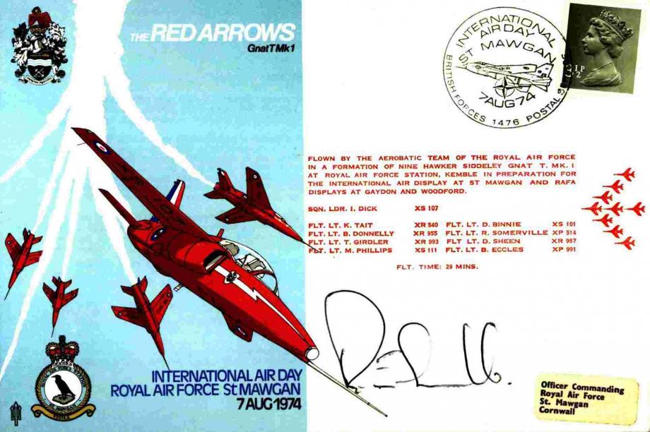 Red Arrows cover Sgd by R Somerville