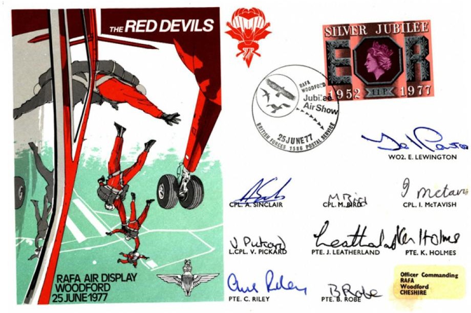 Red Devils cover Sgd Team
