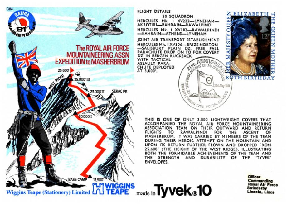 RAF Mountaineering cover Sgd by 8