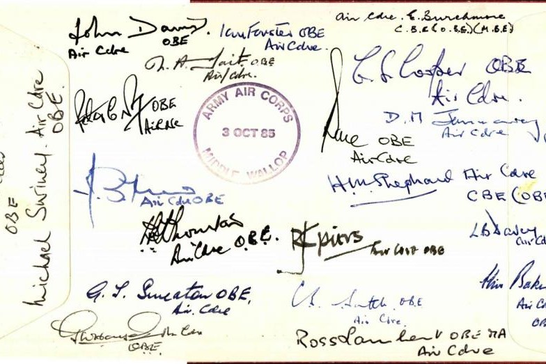 Order of the British Empire OBE cover Signed 20 Air Commodores