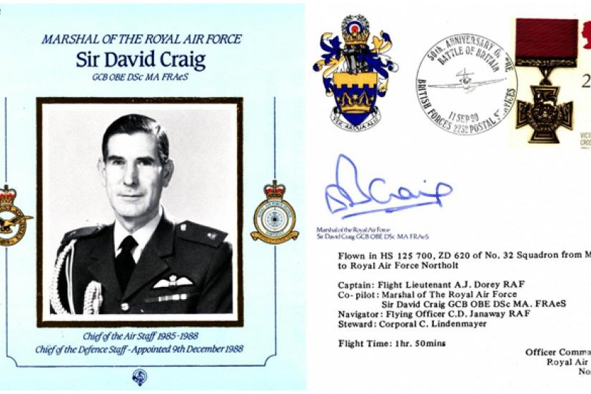 Commanders cover Sgd Sir David Craig