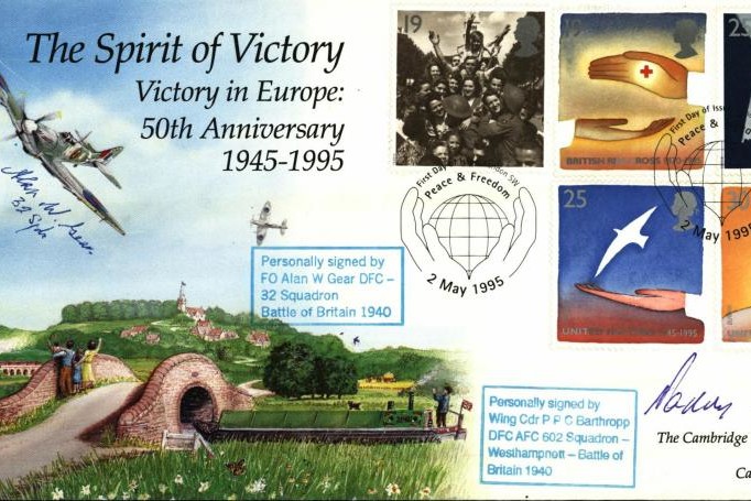 Spirit of Victory cover Sgd A W Gear and Paddy Barthropp 2 BoB Pilots