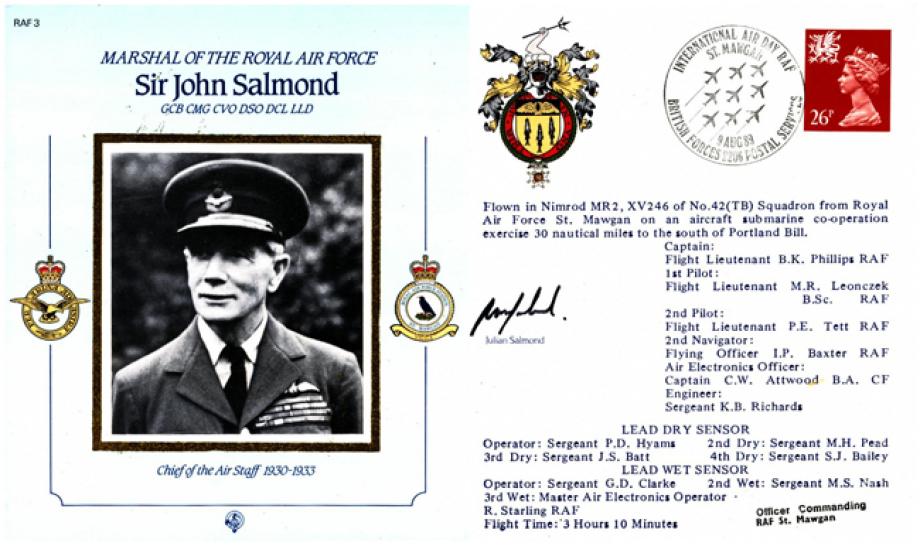 Commanders cover Sgd Julian Salmond