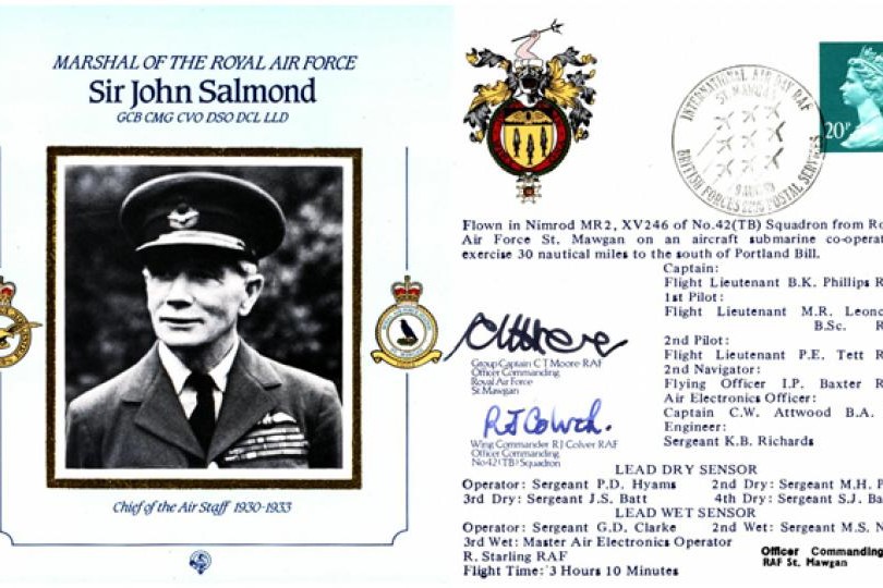 Commanders cover Sgd Moore and Colver