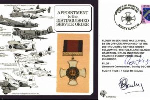Distinguished Service Order cover signed Learoyd VC and 6 holders