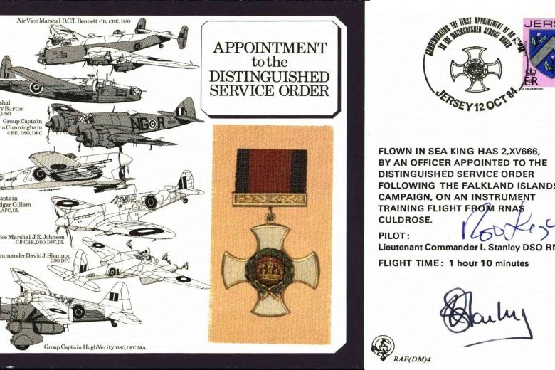 Distinguished Service Order cover signed Learoyd VC and 6 holders