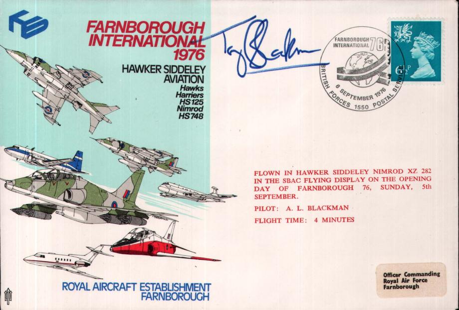 Farnborough International 1976 cover Sgd pilot