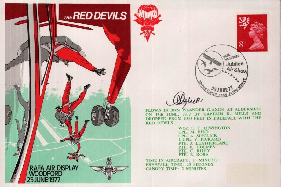 Red Devils cover Unknown sig