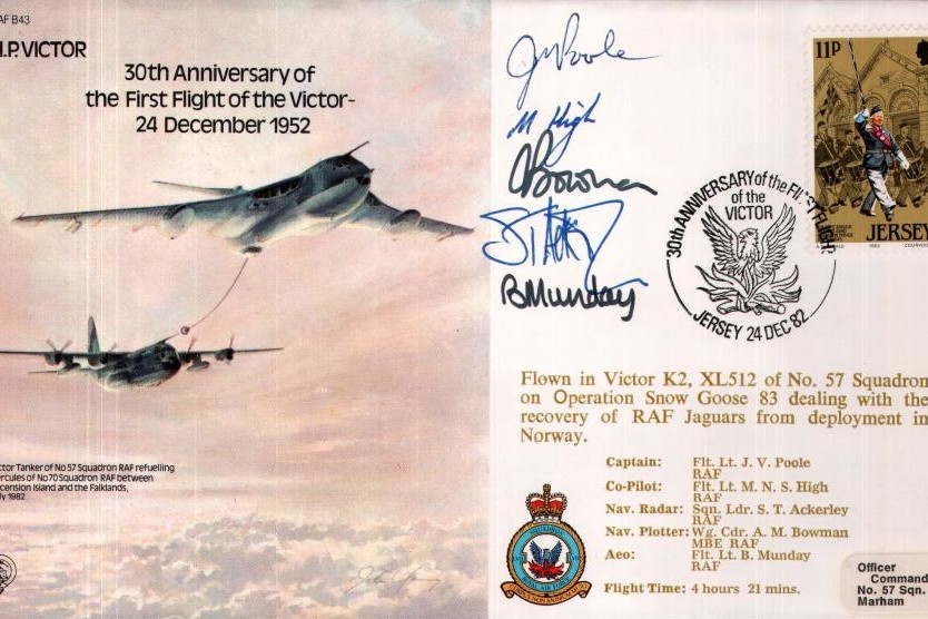 HP Victor cover Crew signed